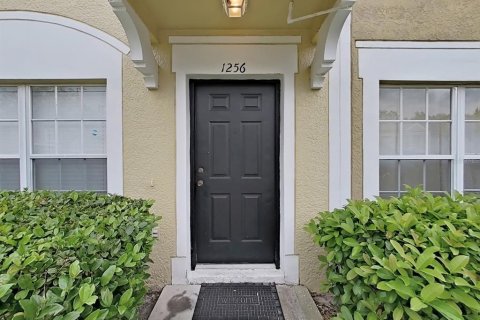 Townhouse in Wesley Chapel, Florida 2 bedrooms, 110 sq.m. № 1569572 - photo 2