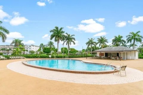 Condo in Boca Raton, Florida, 2 bedrooms  № 1937333 - photo 14