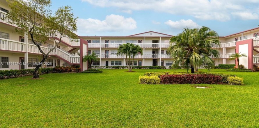 Condo in Boca Raton, Florida, 2 bedrooms  № 1937333