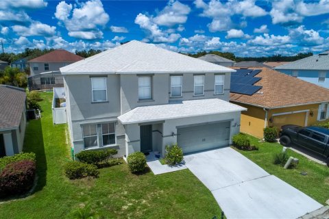House in Davenport, Florida 5 bedrooms, 314.57 sq.m. № 1901873 - photo 1