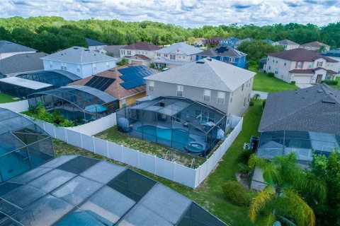 House in Davenport, Florida 5 bedrooms, 314.57 sq.m. № 1901873 - photo 5