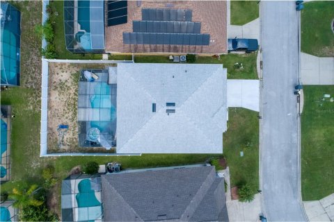 House in Davenport, Florida 5 bedrooms, 314.57 sq.m. № 1901873 - photo 4