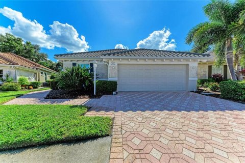 Villa ou maison à vendre à Sarasota, Floride: 3 chambres, 189.89 m2 № 2420468 - photo 5
