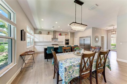Villa ou maison à vendre à Sarasota, Floride: 3 chambres, 189.89 m2 № 2420468 - photo 21