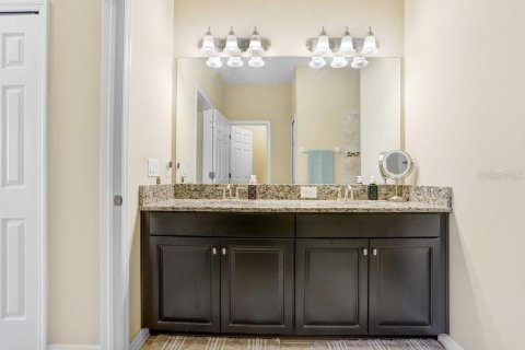 Casa en venta en Wesley Chapel, Florida, 3 dormitorios, 162.86 m2 № 1913552 - foto 18