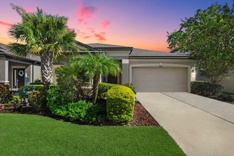 Casa en venta en Wesley Chapel, Florida, 3 dormitorios, 162.86 m2 № 1913552 - foto 1