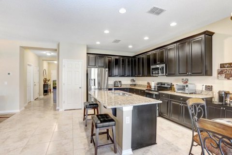Casa en venta en Wesley Chapel, Florida, 3 dormitorios, 162.86 m2 № 1913552 - foto 13