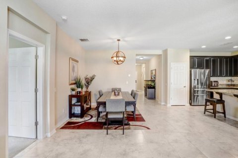 Casa en venta en Wesley Chapel, Florida, 3 dormitorios, 162.86 m2 № 1913552 - foto 8