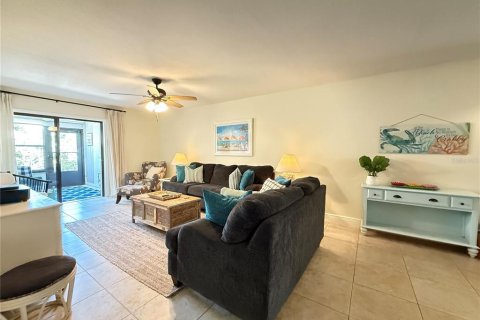 Condominio en venta en New Smyrna Beach, Florida, 3 dormitorios, 109.07 m2 № 1840368 - foto 12