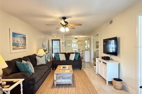 Condominio en venta en New Smyrna Beach, Florida, 3 dormitorios, 109.07 m2 № 1840368 - foto 3