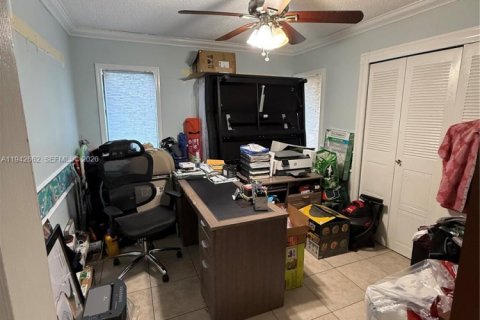 Touwnhouse à vendre à Tamarac, Floride: 2 chambres, 111.58 m2 № 2054384 - photo 16