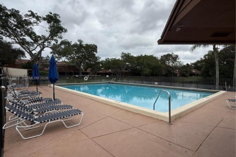 Touwnhouse à vendre à Tamarac, Floride: 2 chambres, 111.58 m2 № 2054384 - photo 28