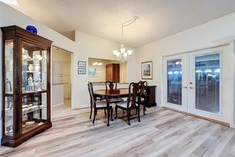 Casa en venta en Bradenton, Florida, 2 dormitorios, 158.21 m2 № 2215075 - foto 9