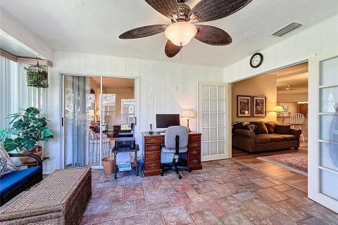 Casa en venta en Bradenton, Florida, 2 dormitorios, 158.21 m2 № 2215075 - foto 30