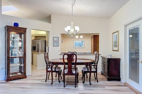 Casa en venta en Bradenton, Florida, 2 dormitorios, 158.21 m2 № 2215075 - foto 10