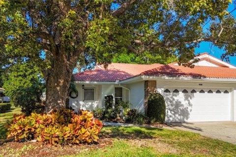 Casa en Bradenton, Florida 2 dormitorios, 158.21 m2 № 2215075