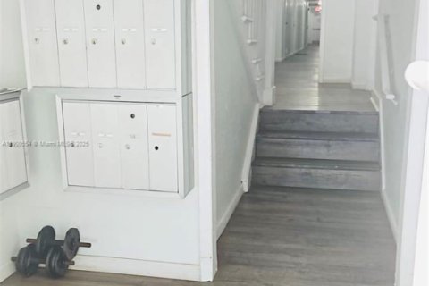 Снять в аренду кондоминиум в Майами-Бич, Флорида 1 спальня, 51.1м2, № 1956967 - фото 7