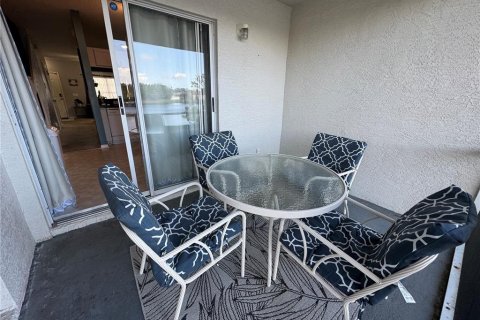 Townhouse in Bradenton, Florida 2 bedrooms, 100.33 sq.m. № 1534198 - photo 8