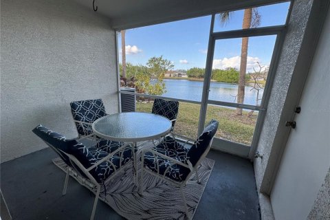 Townhouse in Bradenton, Florida 2 bedrooms, 100.33 sq.m. № 1534198 - photo 7