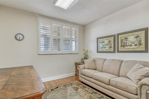 Copropriété à vendre à Indian Shores, Floride: 3 chambres, 162.21 m2 № 2122716 - photo 12
