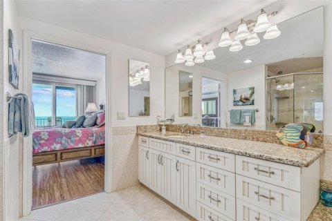 Copropriété à vendre à Indian Shores, Floride: 3 chambres, 162.21 m2 № 2122716 - photo 27