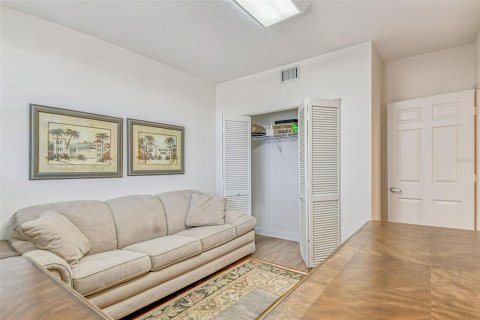 Copropriété à vendre à Indian Shores, Floride: 3 chambres, 162.21 m2 № 2122716 - photo 13