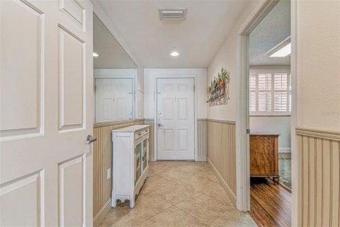 Copropriété à vendre à Indian Shores, Floride: 3 chambres, 162.21 m2 № 2122716 - photo 11