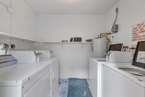 Condominio en alquiler en Pompano Beach, Florida, 2 dormitorios, 78.5 m2 № 1949835 - foto 21