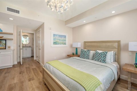 Купить кондоминиум в Сарасота, Флорида 7 комнат, 122.91м2, № 1557795 - фото 18