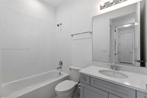 Villa ou maison à louer à Port St. Lucie, Floride: 2 chambres, 150.5 m2 № 1860420 - photo 13