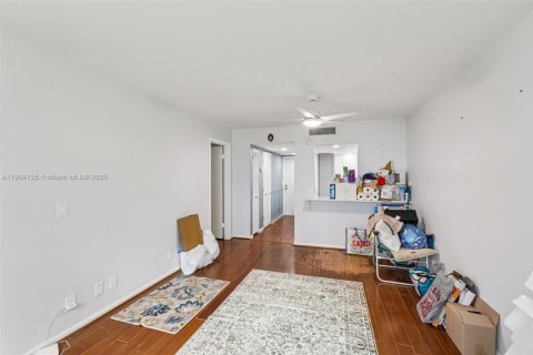 Copropriété à vendre à Boynton Beach, Floride: 1 chambre, 53.88 m2 № 1965767 - photo 9