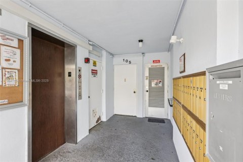 Copropriété à vendre à Boynton Beach, Floride: 1 chambre, 53.88 m2 № 1965767 - photo 5