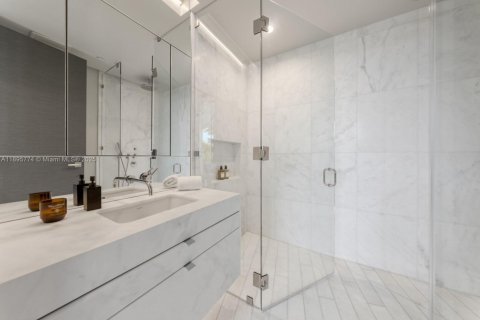 Купить кондоминиум в Майами-Бич, Флорида 3 спальни, 250м2, № 2089693 - фото 27
