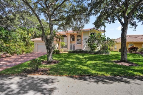 House in Parkland, Florida 4 bedrooms, 255.76 sq.m. № 2346183
