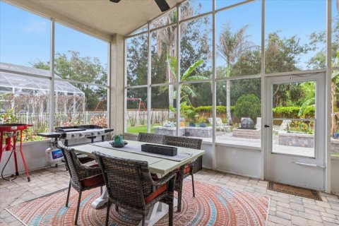 House in Vero Beach, Florida 4 bedrooms, 259.66 sq.m. № 2083407 - photo 19