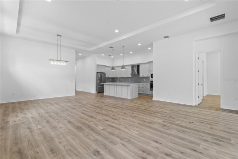 Casa en venta en DeLand, Florida, 3 dormitorios, 219.25 m2 № 2101042 - foto 5