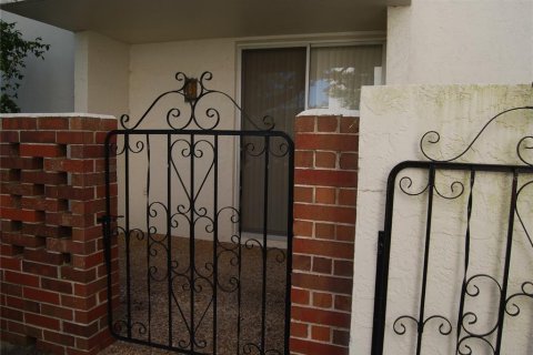 Condo in Clearwater, Florida, 2 bedrooms № 2101346 - photo 21