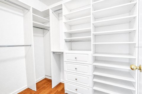 Condo in Orlando, Florida, 3 bedrooms  № 2091657 - photo 16