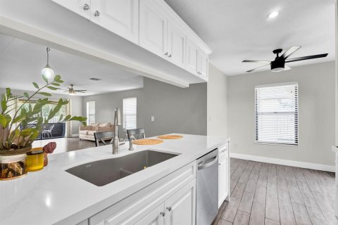 Appartement à louer à Boynton Beach, Floride: 1 chambre, 113.15 m2 № 2397963 - photo 8