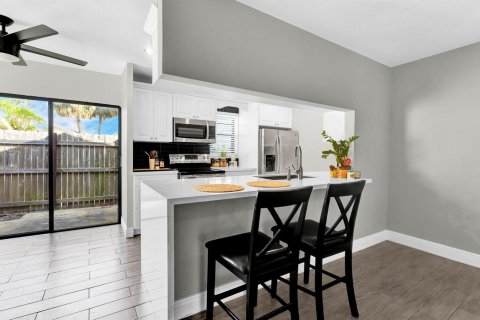 Appartement à louer à Boynton Beach, Floride: 1 chambre, 113.15 m2 № 2397963 - photo 5
