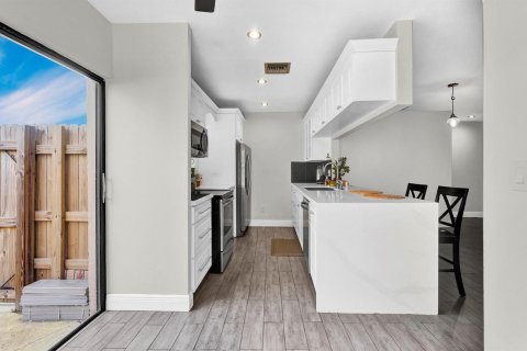 Appartement à louer à Boynton Beach, Floride: 1 chambre, 113.15 m2 № 2397963 - photo 6