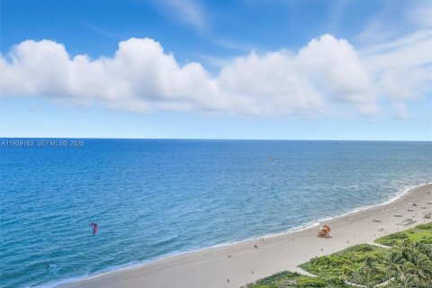 Copropriété à vendre à Miami Beach, Floride: 1 chambre, 79.99 m2 № 2152656 - photo 12