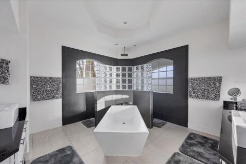 Villa ou maison à vendre à Englewood, Floride: 4 chambres, 287.07 m2 № 1907023 - photo 27