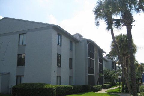 Condominio en alquiler en Sanford, Florida, 2 dormitorios, 90.58 m2 № 1820822 - foto 1