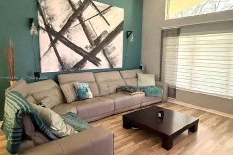 Casa en venta en Pembroke Pines, Florida, 3 dormitorios, 154.22 m2 № 2050348 - foto 6
