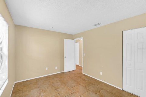 Villa ou maison à louer à Apopka, Floride: 3 chambres, 111.48 m2 № 1915003 - photo 11