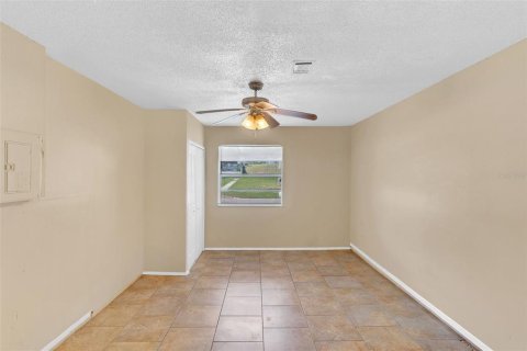 Villa ou maison à louer à Apopka, Floride: 3 chambres, 111.48 m2 № 1915003 - photo 14