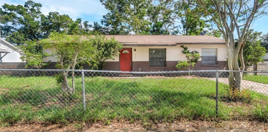 Villa ou maison à Apopka, Floride 3 chambres, 111.48 m2 № 1915003