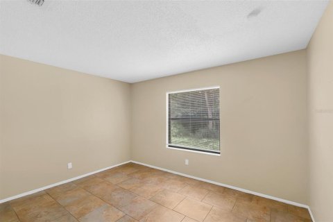 Villa ou maison à louer à Apopka, Floride: 3 chambres, 111.48 m2 № 1915003 - photo 10