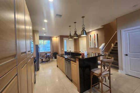 Townhouse in Kissimmee, Florida 4 bedrooms, 222.59 sq.m. № 2128931 - photo 7
